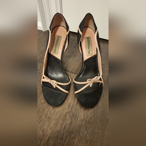 Black and Pink Heels - Picture 7 of 12